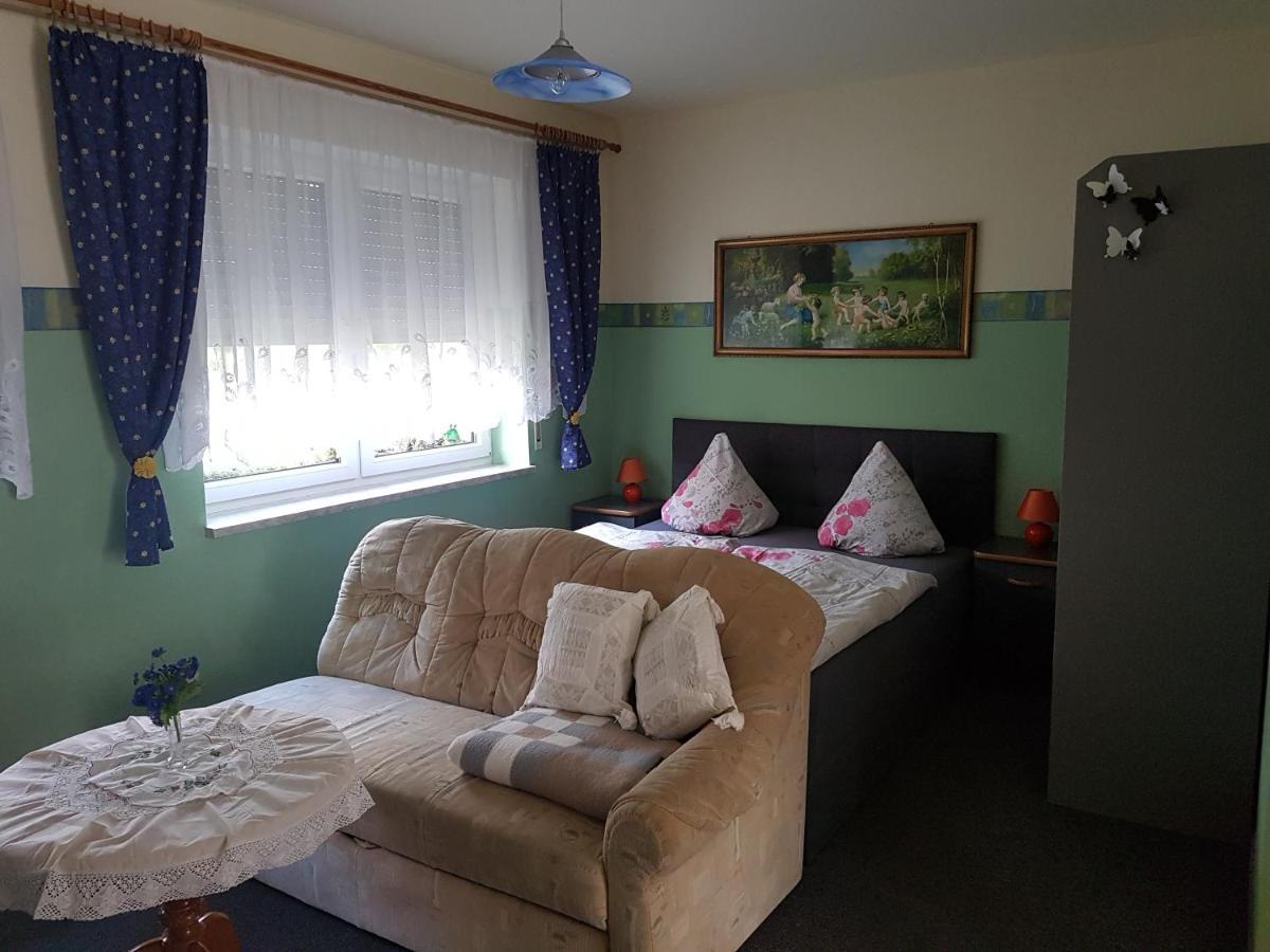 Landpension Zum Schweizerberg Neugrimnitz Extérieur photo