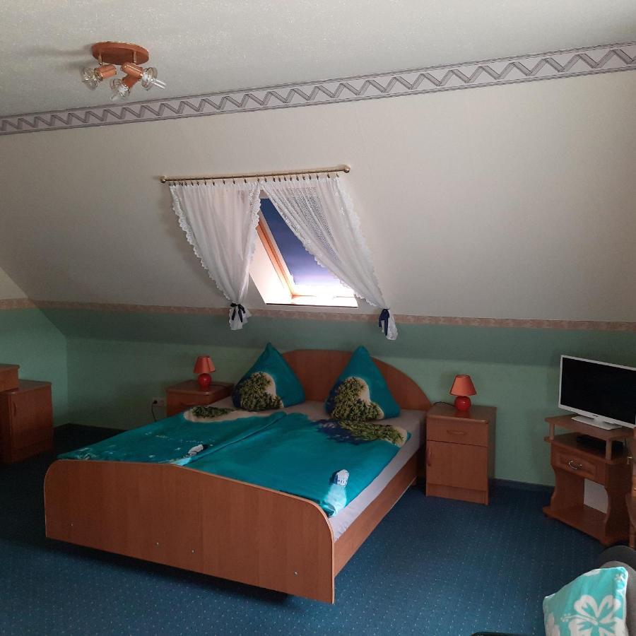 Landpension Zum Schweizerberg Neugrimnitz Extérieur photo